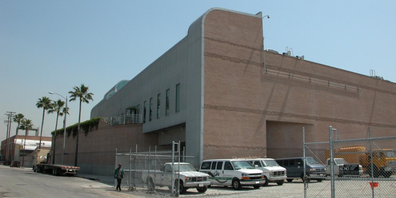 Palmetto Substations Regional Center, View from Palmetto Street