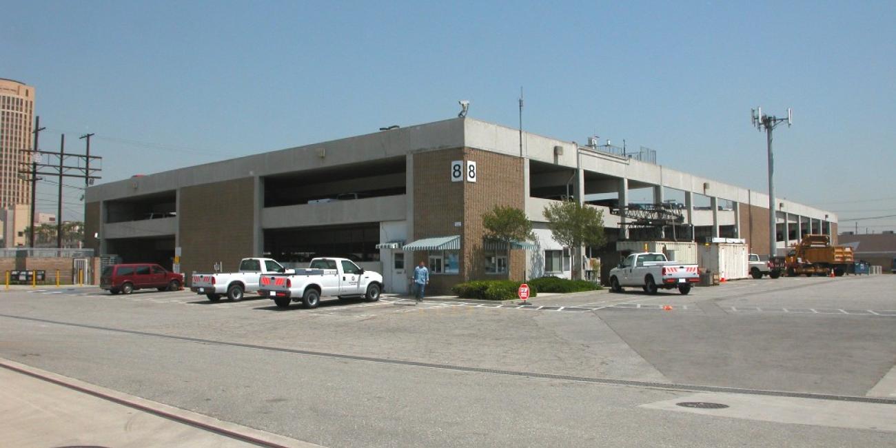 Temple Street Parking Structure