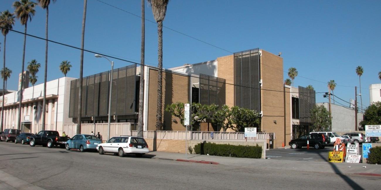 Image of Van Nuys Customer Service Center - Rear of Building and Parking Lot